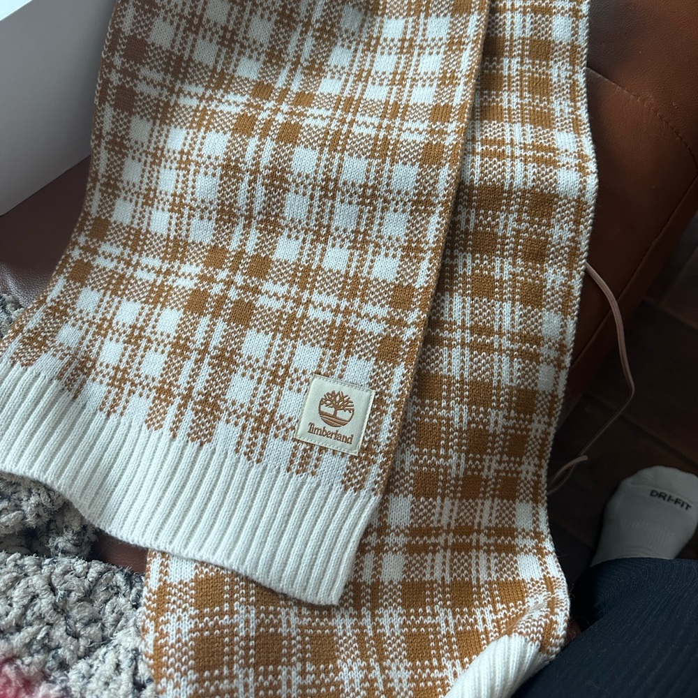 Timberland scarf new with tags